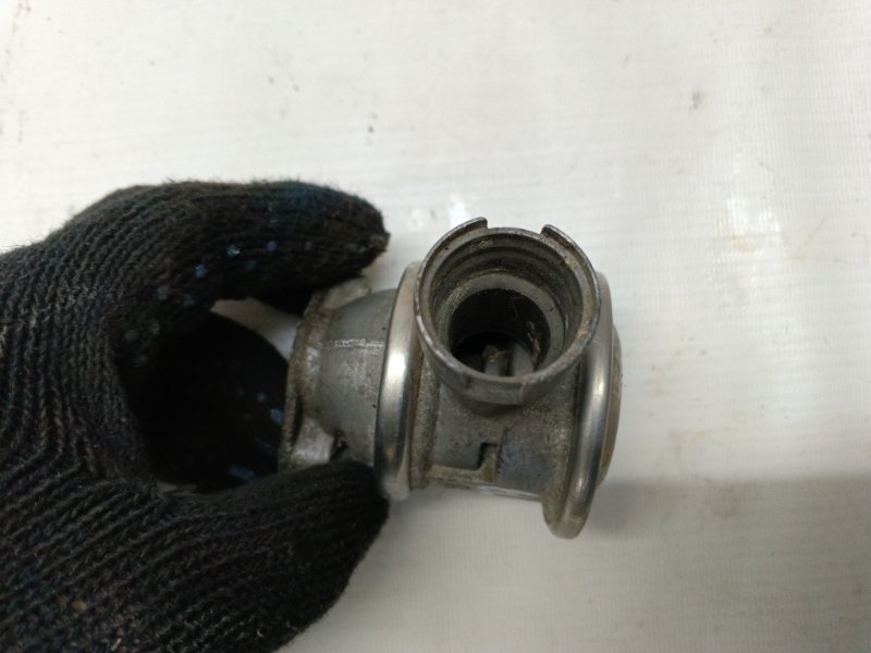 Клапан EGR Cadillac BLS 2006