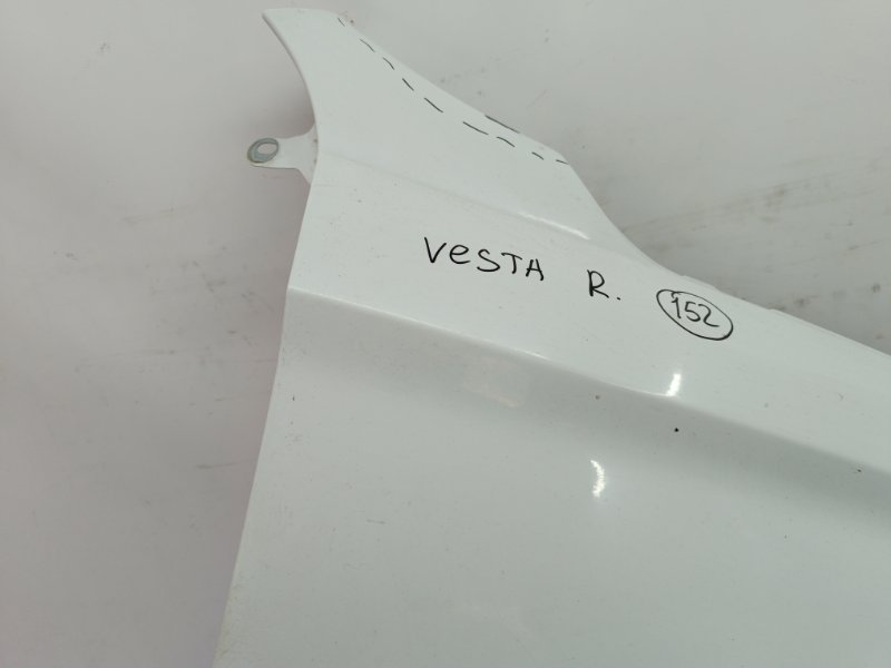 Крыло Лада vesta 2021