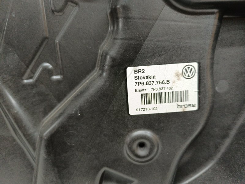 Стеклоподъемник Volkswagen Touareg 2012 7P5,7P6