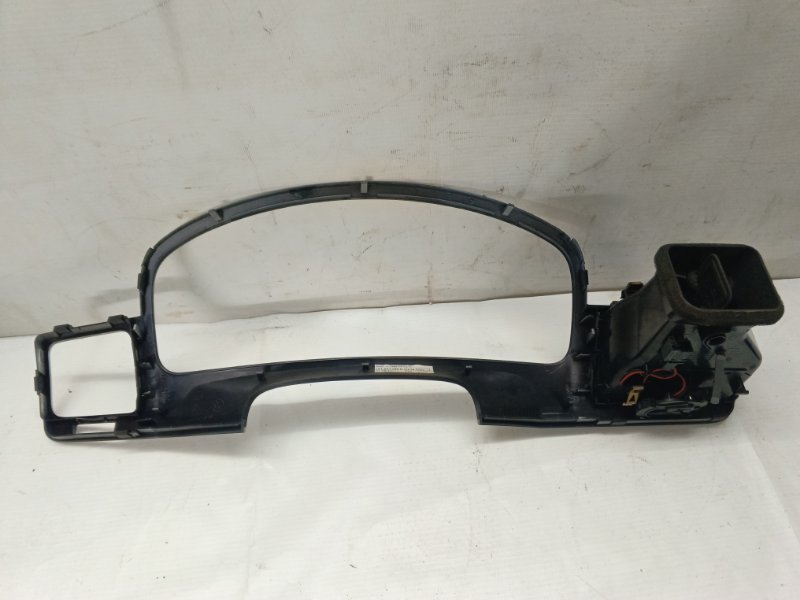 Накладка декоративная Volkswagen Touareg 2012 7P5,7P6