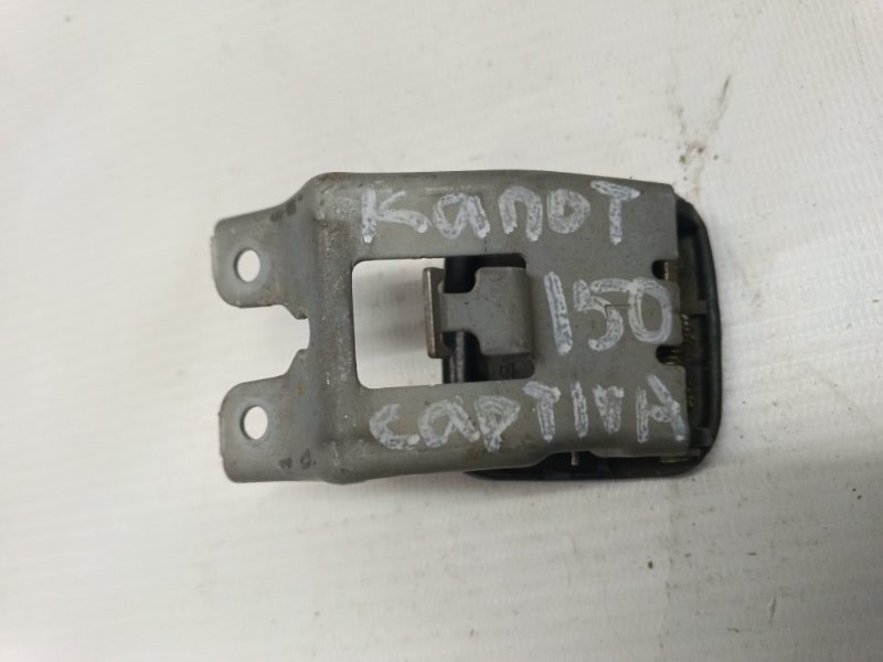 Ручка открывания капота Chevrolet Captiva 2009 C100