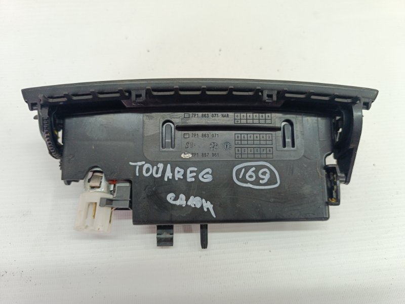 Пепельница Volkswagen Touareg 2012 7P5,7P6