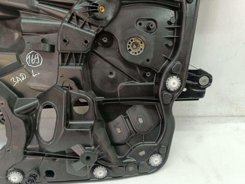 Стеклоподъемник Volkswagen Touareg 2012 7P5,7P6