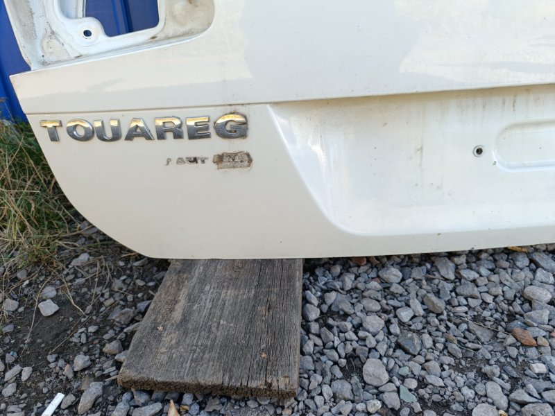 Крышка багажника Volkswagen Touareg 2012 7P5,7P6