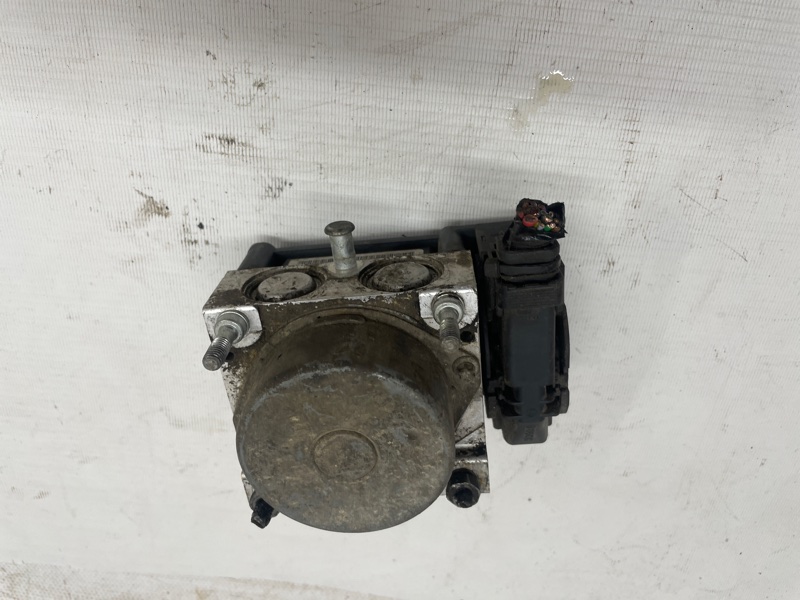 Блок ABS Renault Logan 2004-2010