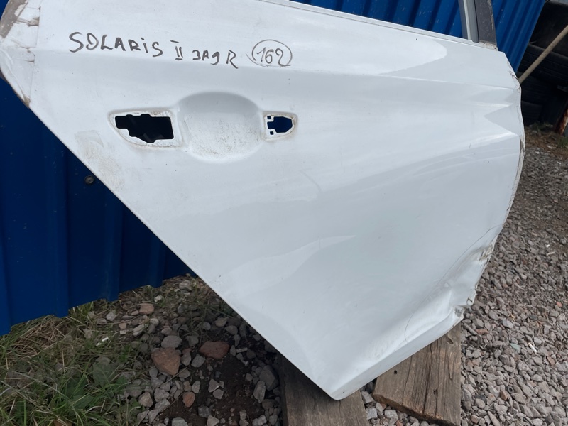 Дверь Hyundai Solaris 2019