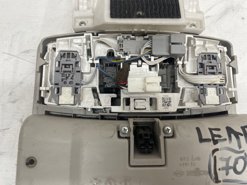 Плафон салона Nissan Leaf 2012 ZE0