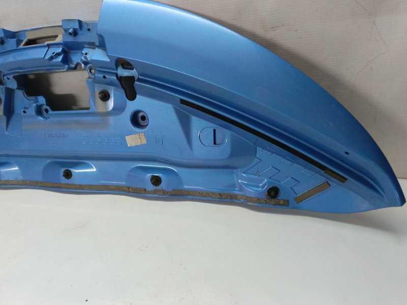 Спойлер Nissan Leaf 2012 ZE0