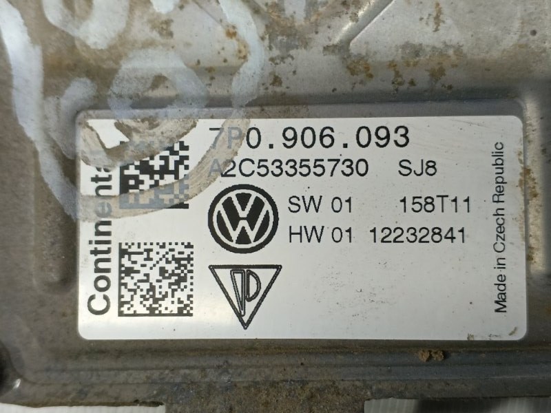 Блок управления топливным насосом Volkswagen Touareg 2012 7P5,7P6