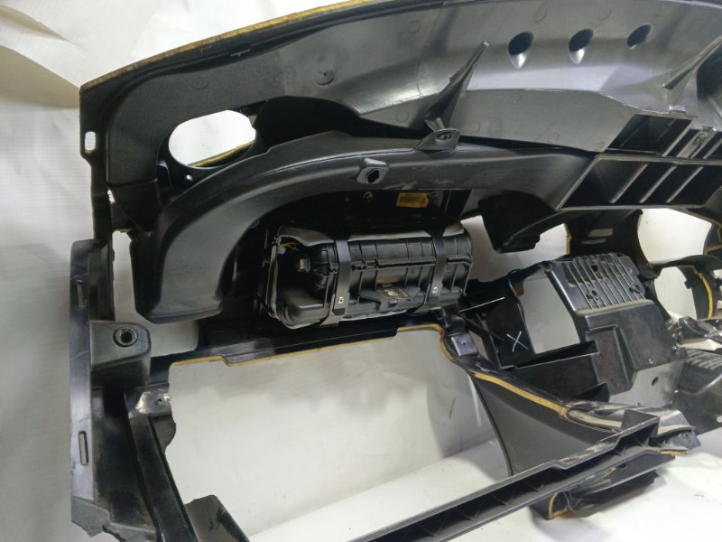 Торпедо Cadillac BLS 2006