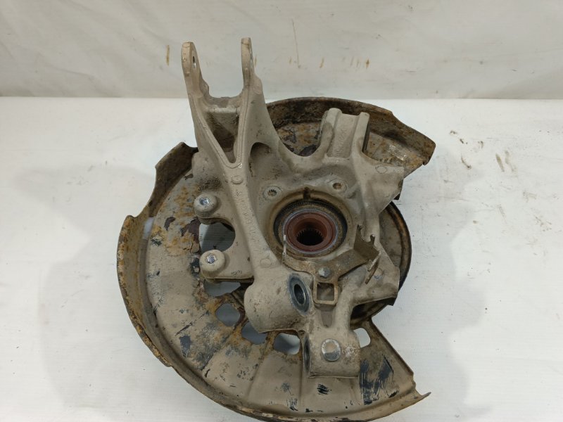 Кулак поворотный Volkswagen Touareg 2012 7P5,7P6