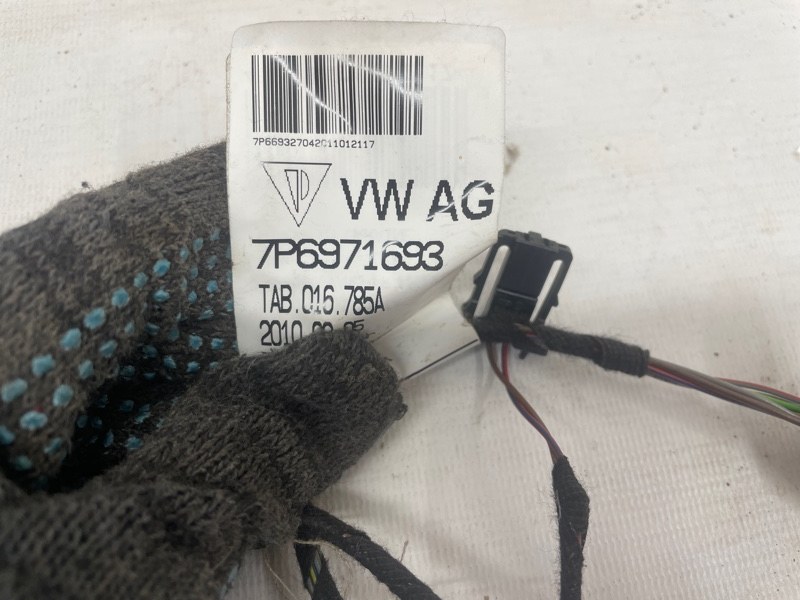 Проводка двери Volkswagen Touareg 2012 7P5,7P6