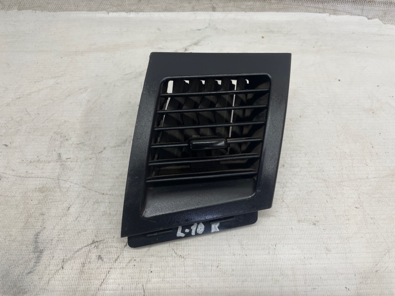 Дефлектор воздушный Mitsubishi Lancer 2007-2011 CY