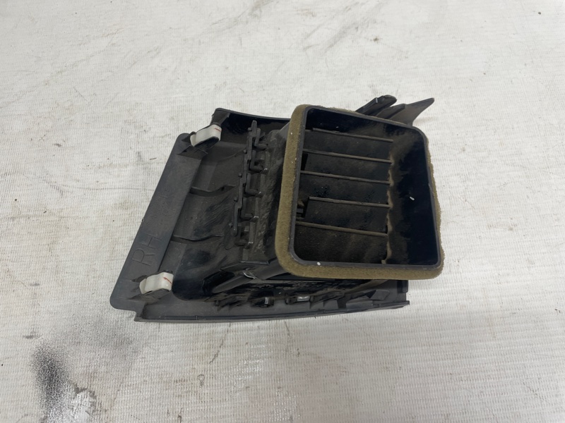 Дефлектор воздушный Mitsubishi Lancer 2007-2011 CY