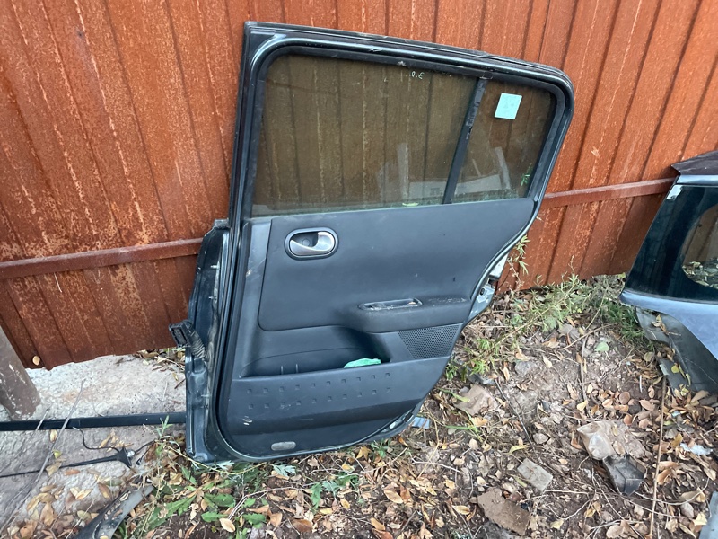Дверь Renault Megane 2006