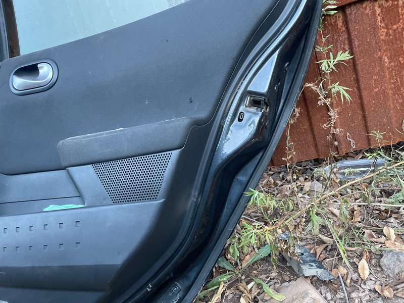 Дверь Renault Megane 2006