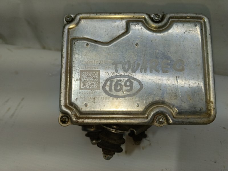 Блок ABS Volkswagen Touareg 2012 7P5,7P6