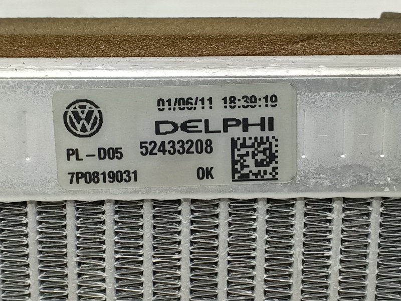 Радиатор печки Volkswagen Touareg 2012 7P5,7P6