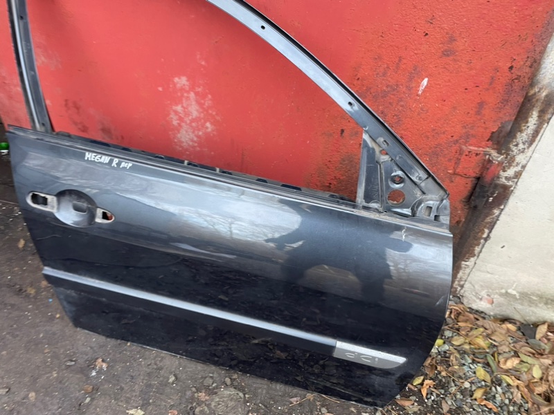 Дверь Renault Megane 2006
