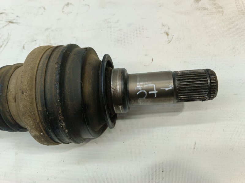 Привод Volkswagen Touareg 2012 7P5,7P6