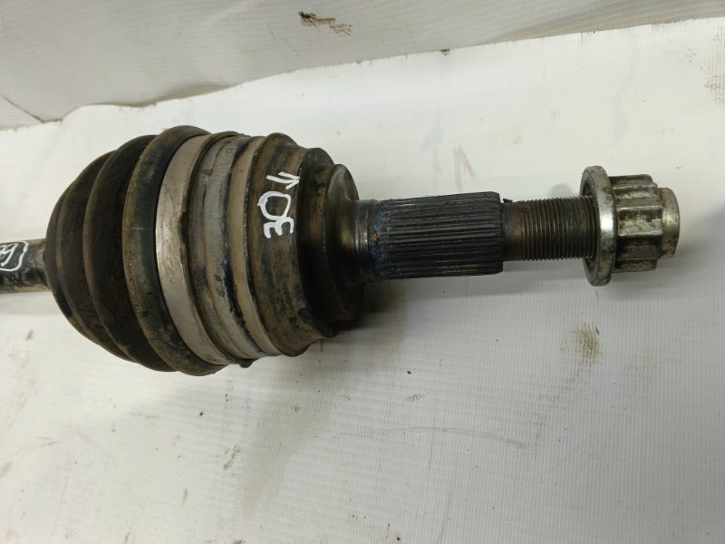 Привод Volkswagen Touareg 2012 7P5,7P6