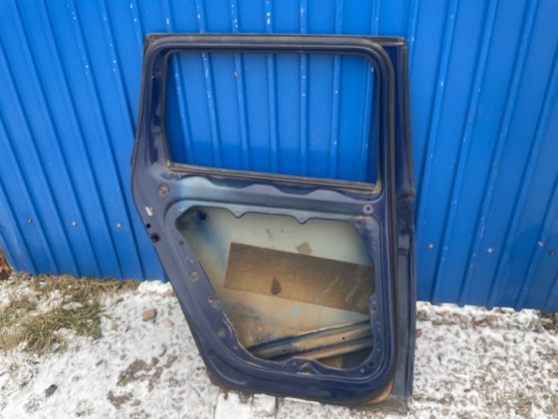 Дверь Volkswagen Passat 2009 B6