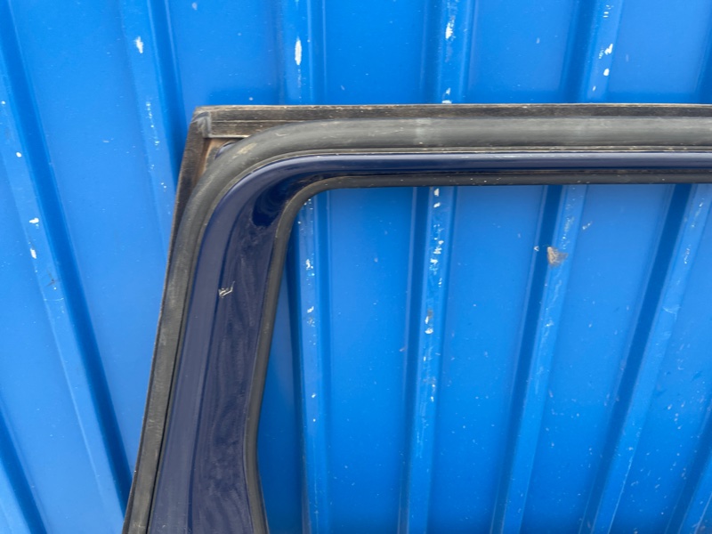 Дверь Volkswagen Passat 2009 B6