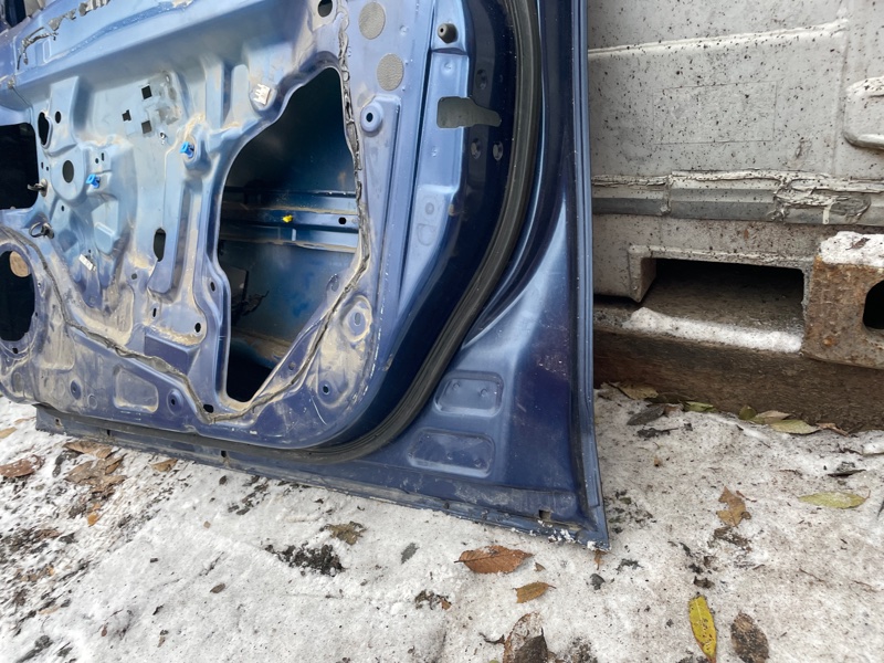 Дверь Nissan Almera 2018 G15