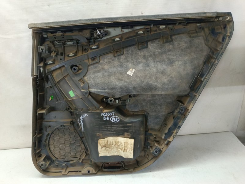 Обшивка двери Volkswagen Passat 2009 B6