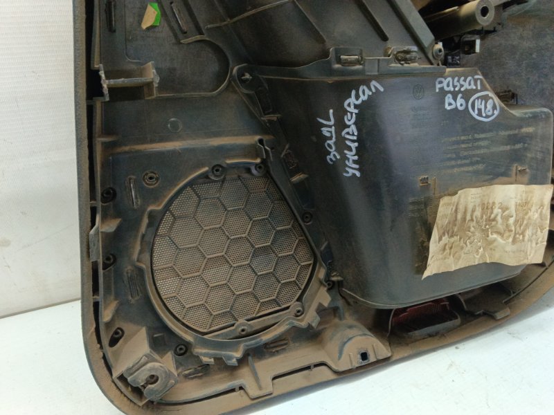 Обшивка двери Volkswagen Passat 2009 B6