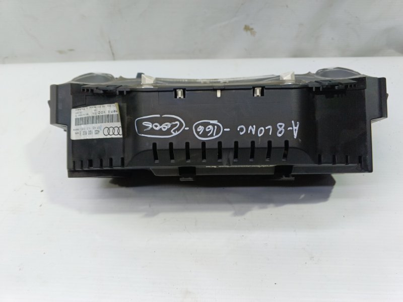 Панель приборов Audi A 8 2005 4E2, 4E8