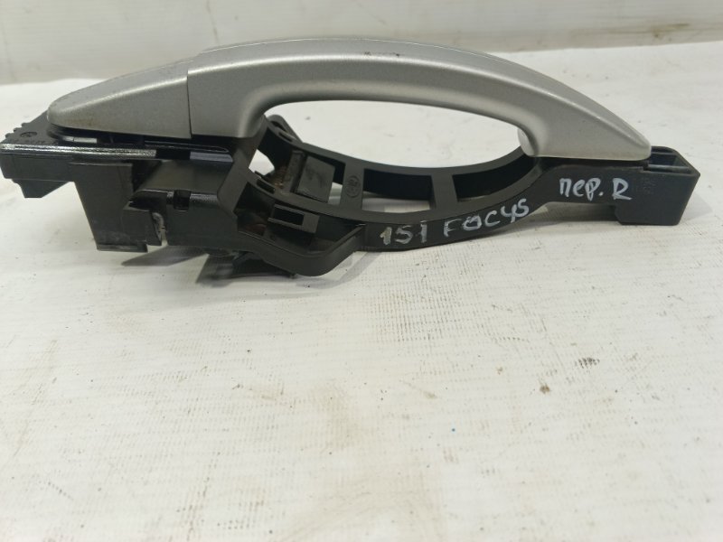 Ручка двери Ford Focus 2012 CB8