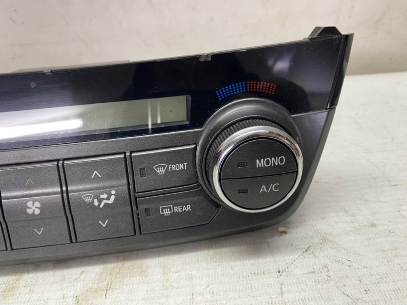 Блок управления климат-контролем Toyota Rav 4 2013 A40