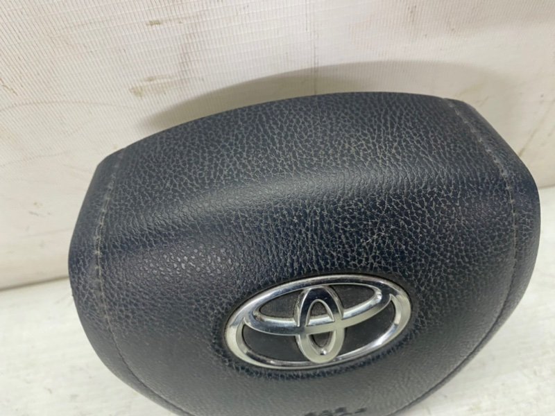 Подушка безопасности в руль Toyota Rav 4 2013 A40