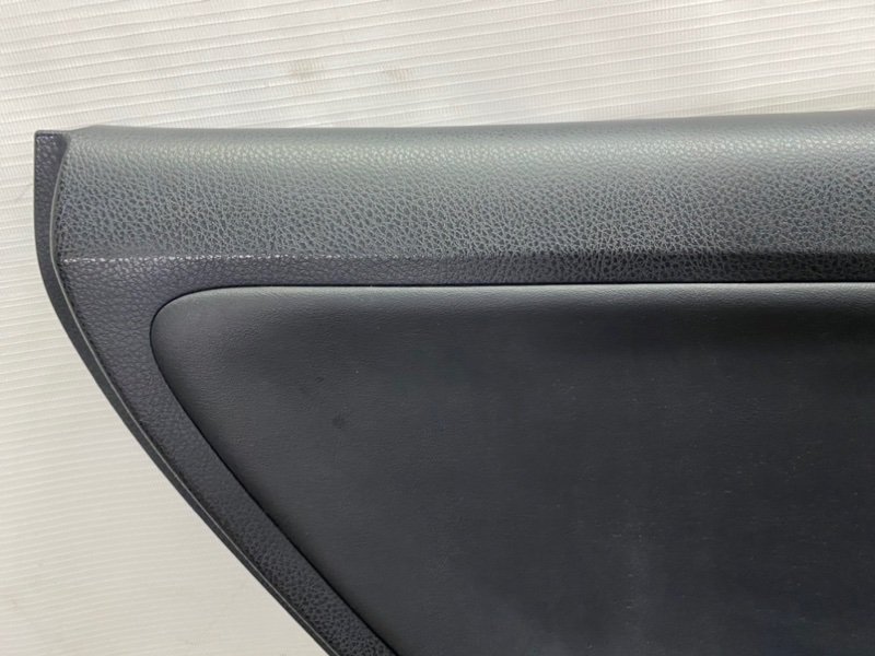 Обшивка двери Toyota Rav 4 2013 A40