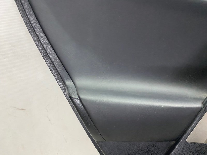 Обшивка двери Toyota Rav 4 2013 A40
