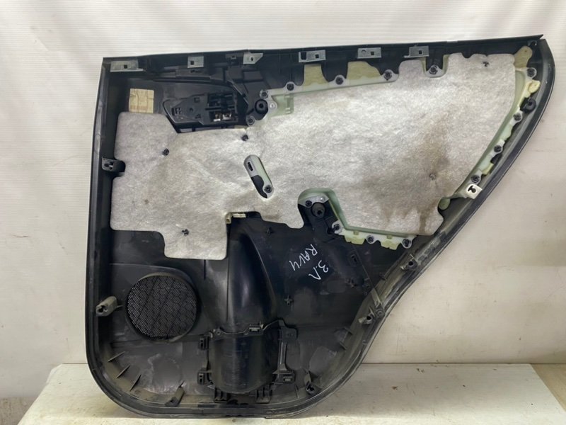 Обшивка двери Toyota Rav 4 2013 A40