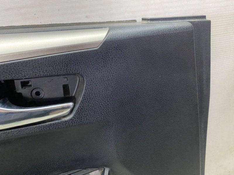 Обшивка двери Toyota Rav 4 2013 A40