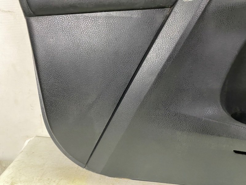 Обшивка двери Toyota Rav 4 2013 A40