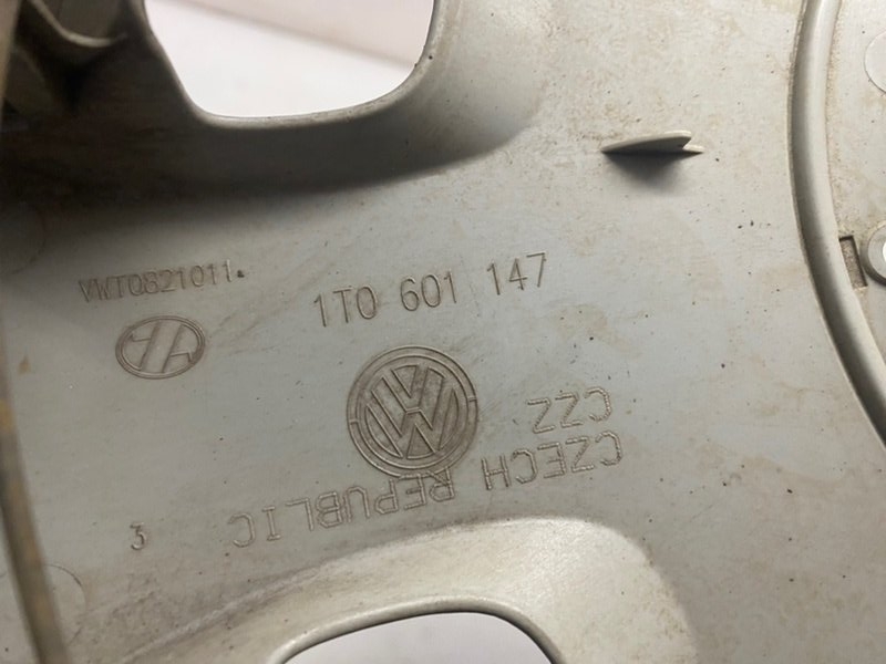 Колпак колеса Volkswagen Caddy 3