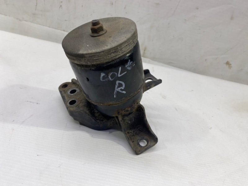 Подушка двигателя Mitsubishi Colt 2004 Z3