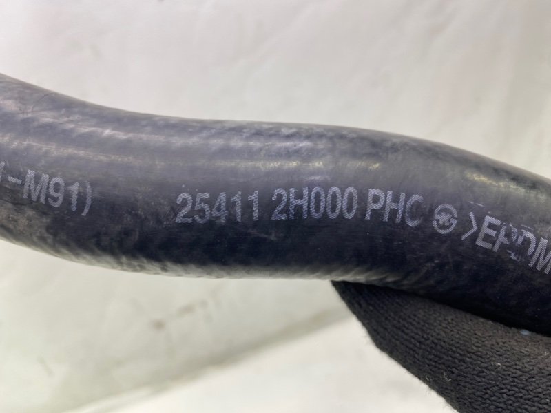 Патрубок радиатора Kia Ceed 2007 ED