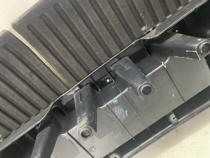 Пол багажника Toyota Rav 4 2013 A40