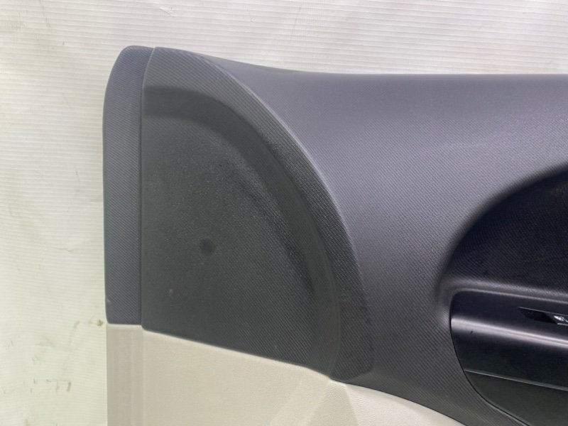 Обшивка двери Kia Ceed 2007 ED