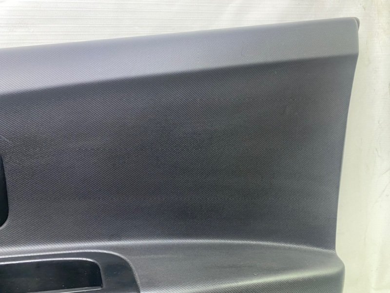 Обшивка двери Kia Ceed 2007 ED