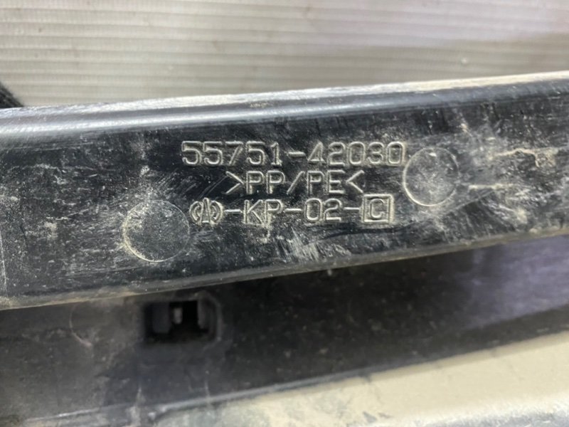 Жабо Toyota Rav 4 2013 A40