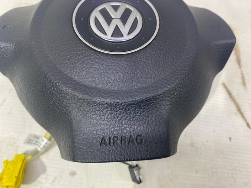 Подушка безопасности в руль Volkswagen Polo 2011