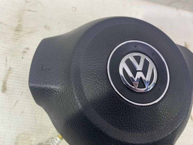 Подушка безопасности в руль Volkswagen Polo 2011