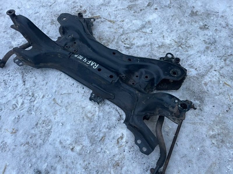 Балка Toyota Rav 4 2013 A40