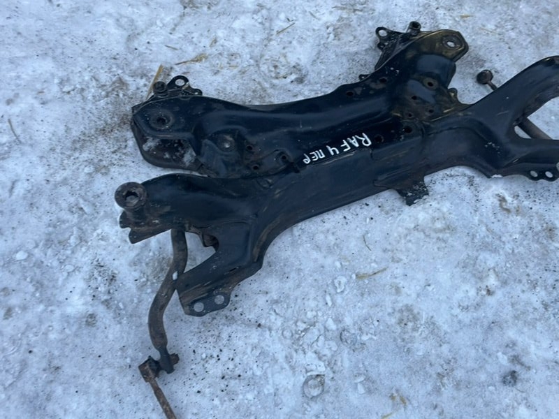 Балка Toyota Rav 4 2013 A40